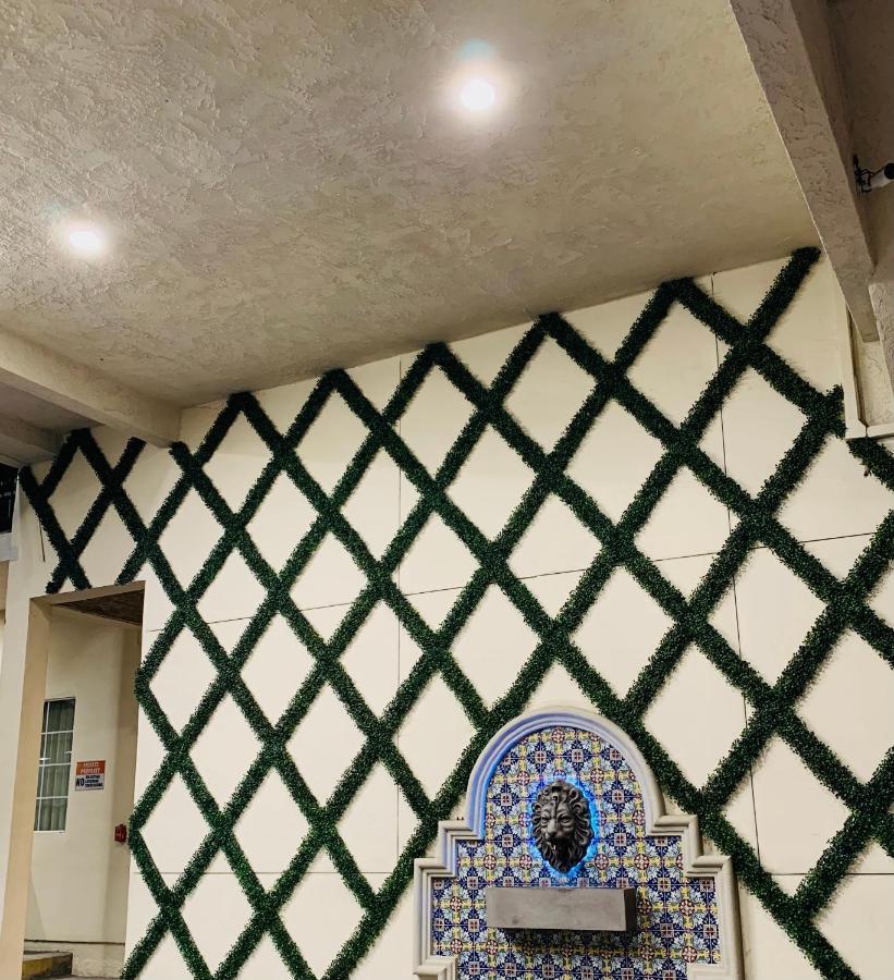 Hotel Villa Serena El Cajon Εξωτερικό φωτογραφία