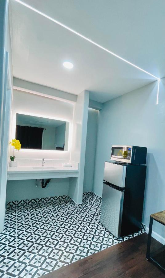 Hotel Villa Serena El Cajon Εξωτερικό φωτογραφία