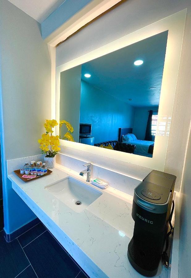 Hotel Villa Serena El Cajon Εξωτερικό φωτογραφία