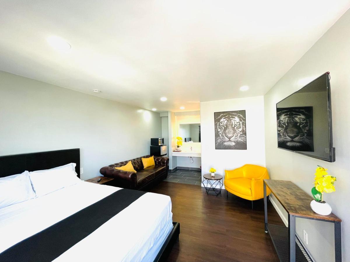 Hotel Villa Serena El Cajon Εξωτερικό φωτογραφία