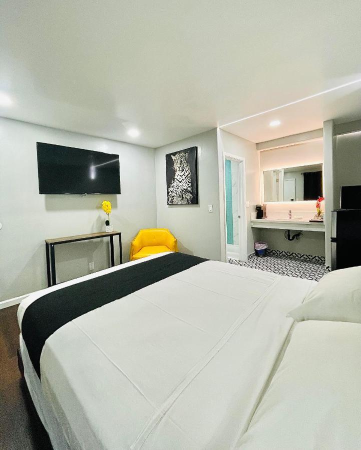 Hotel Villa Serena El Cajon Εξωτερικό φωτογραφία