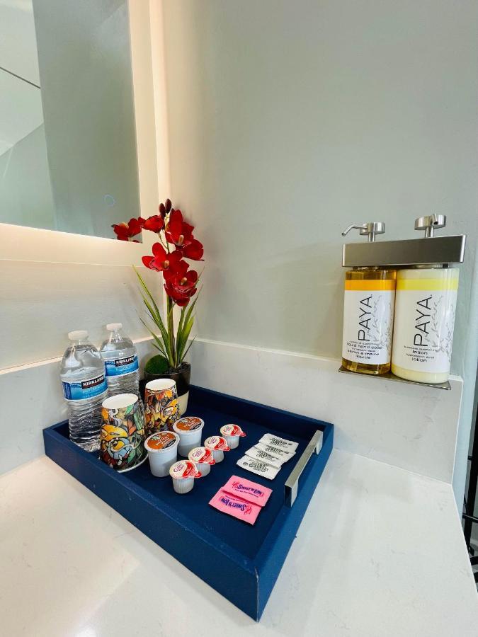 Hotel Villa Serena El Cajon Εξωτερικό φωτογραφία